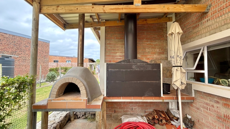 4 Bedroom Property for Sale in Bettys Bay Western Cape